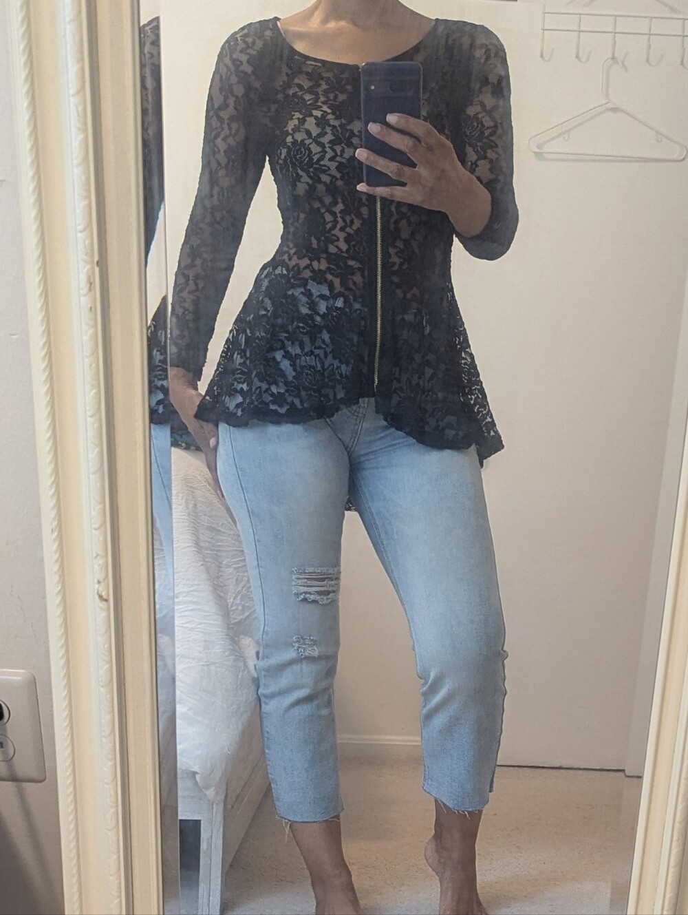 Cleo Lace Top - Picture 2 of 13